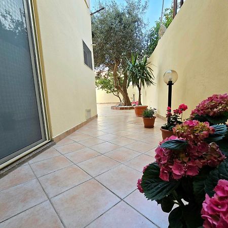 Valery House Lägenhet Cagliari Exteriör bild