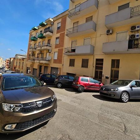 Valery House Lägenhet Cagliari Exteriör bild