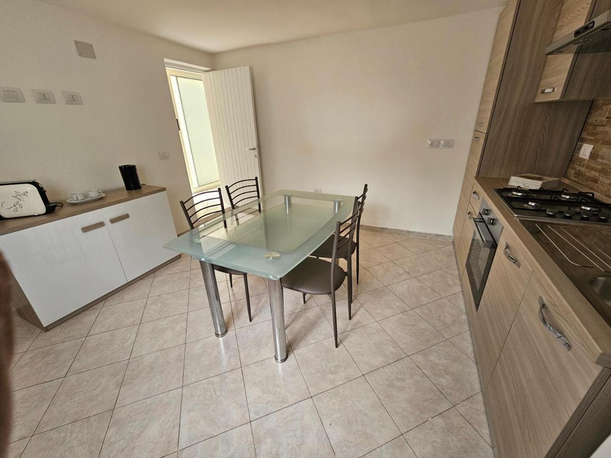 Valery House Lägenhet Cagliari Exteriör bild